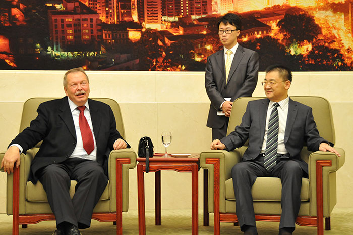 腾博会官网 - 诚信为本,专业效劳!